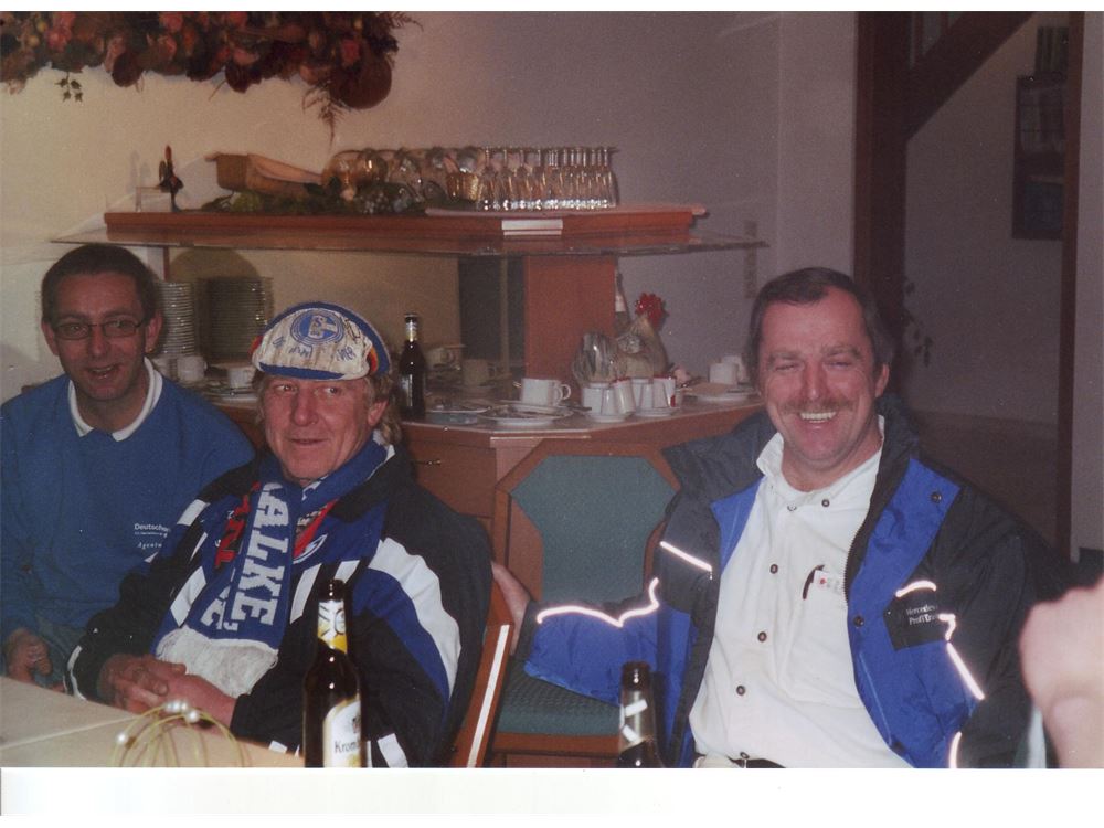 bild0004.jpg