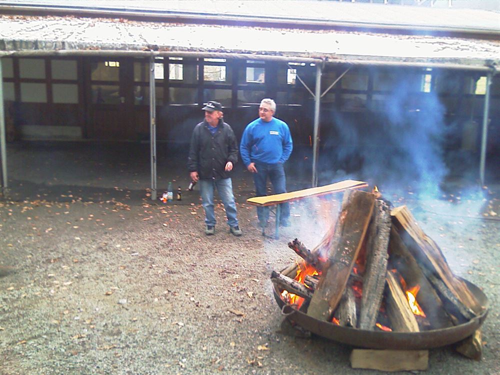 imag0015.jpg
